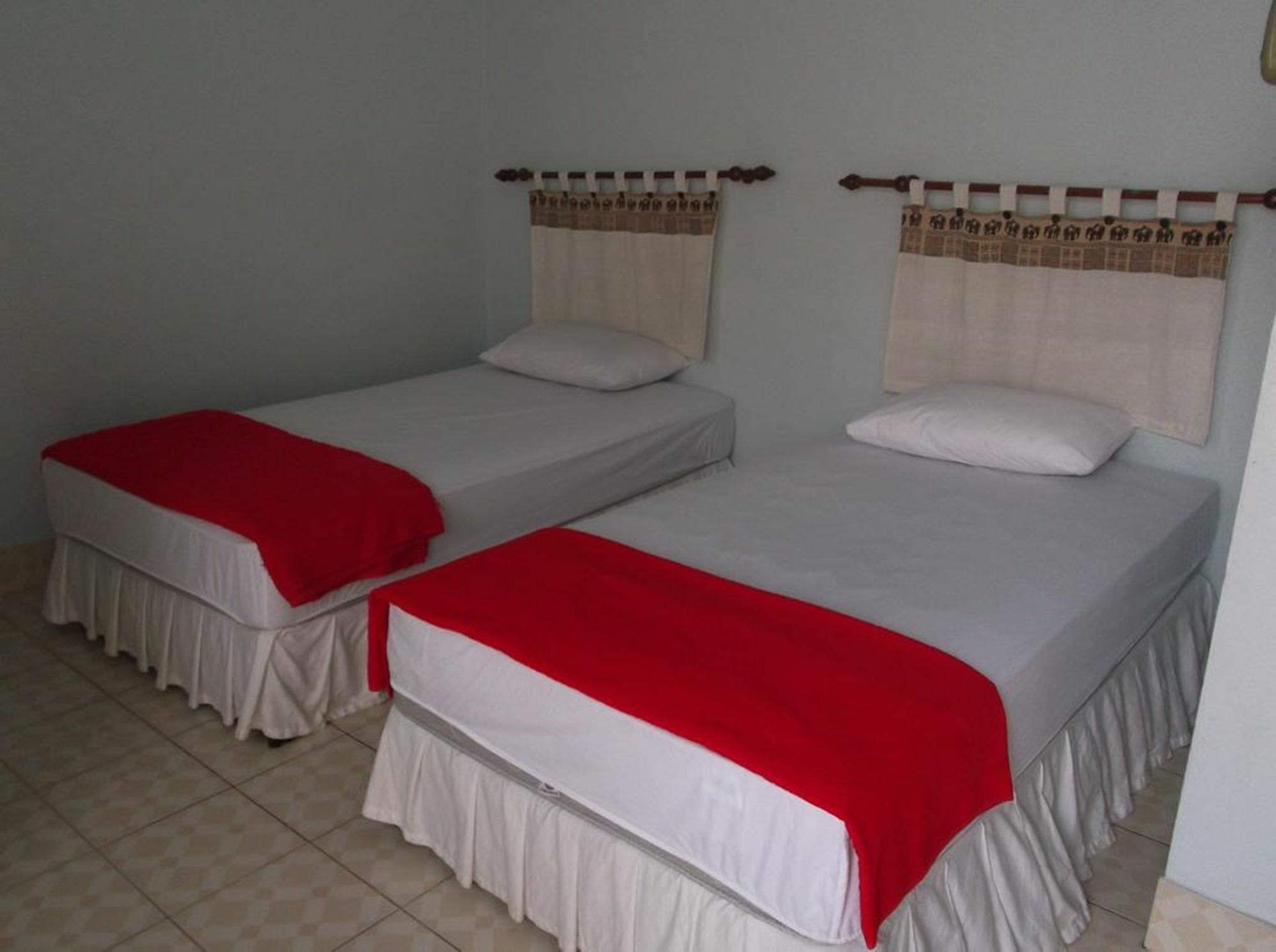 Fame Guesthouse Chumphon Esterno foto